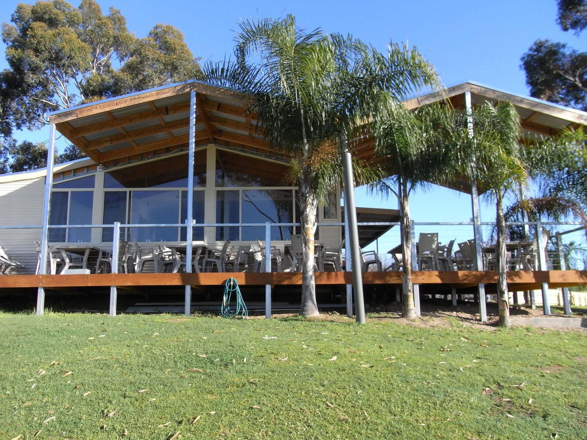 Discovery Parks - Lake Hume, New South Wales 外观 照片
